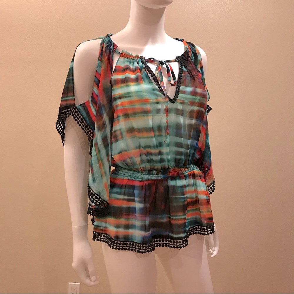 Bebe Semi Sheer Boho Peplum Blouse Size Small Wing Sleeve Pom Pom Trim Colorful